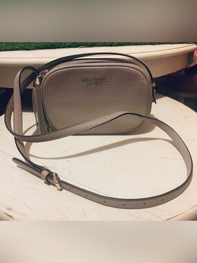 Annabel Medium Camera Bag Taupe Pebbled Leather Crossbody Tassel Kate spade ny